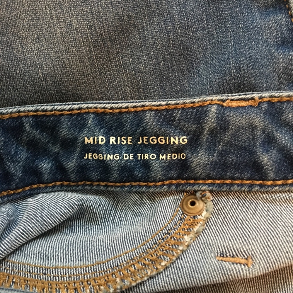 Mid Rise Jeggings - Picture 4 of 4